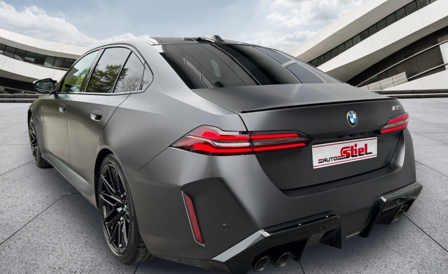 BMW M5